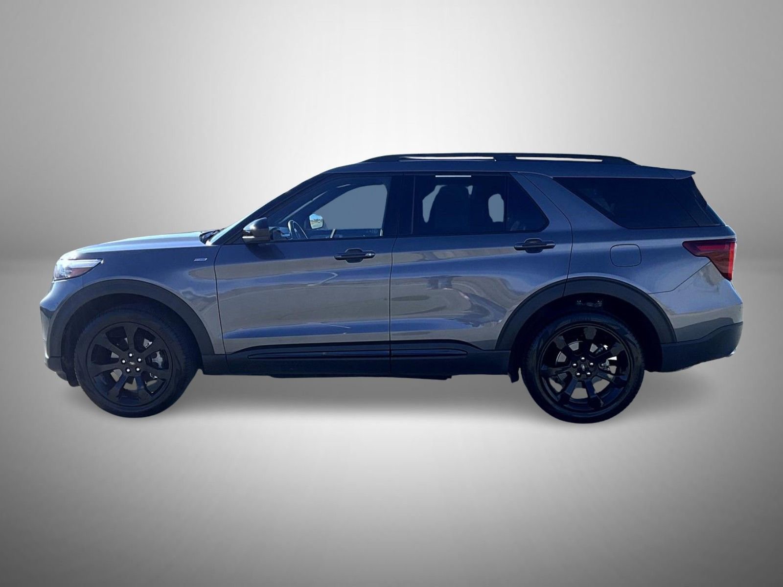 Used 2023 Ford Explorer ST-Line w/ Class IV Trailer Tow Package image 8