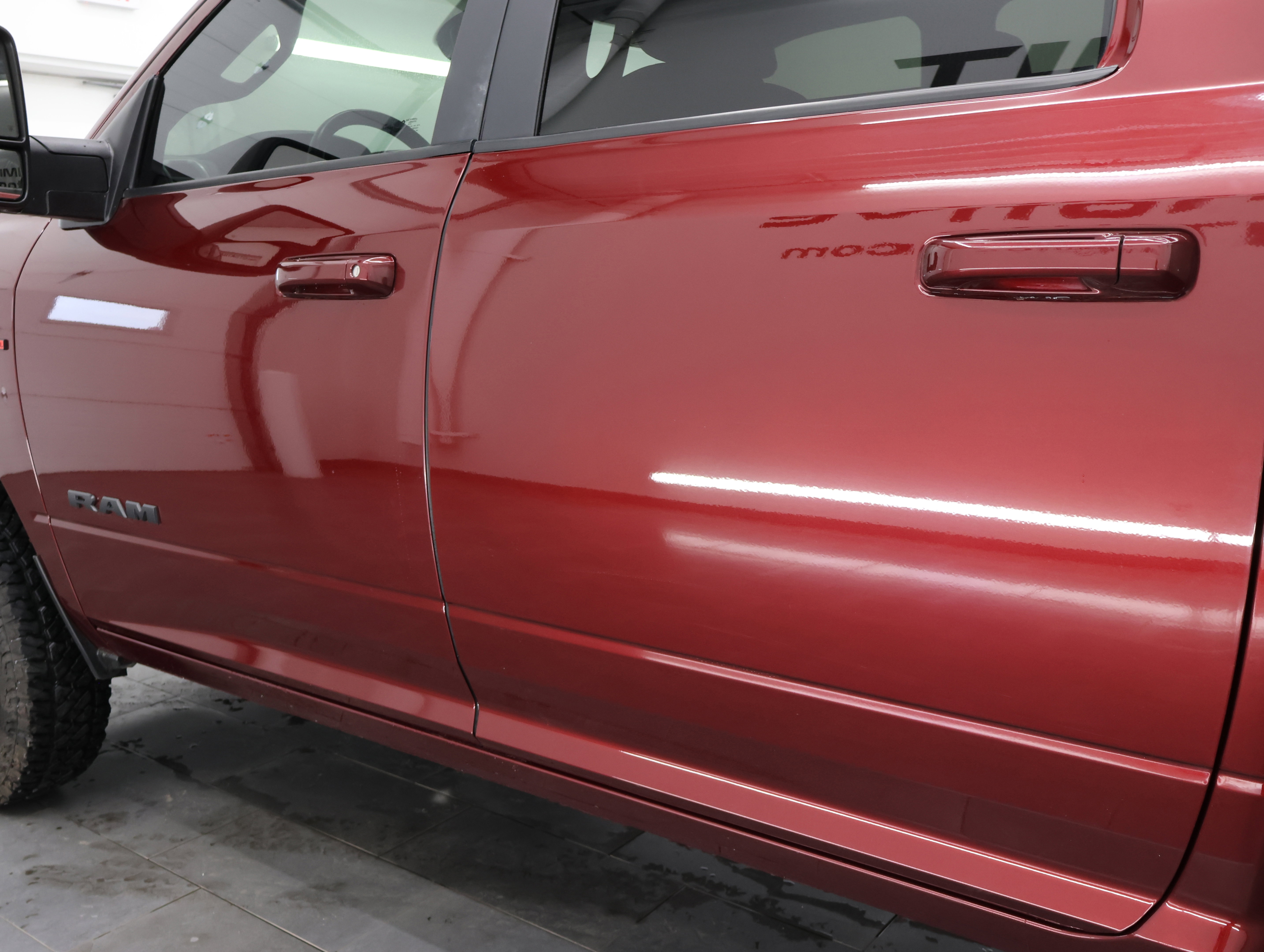 Used 2023 RAM 3500 Big Horn w/ Night Edition AWD/4WD image 31