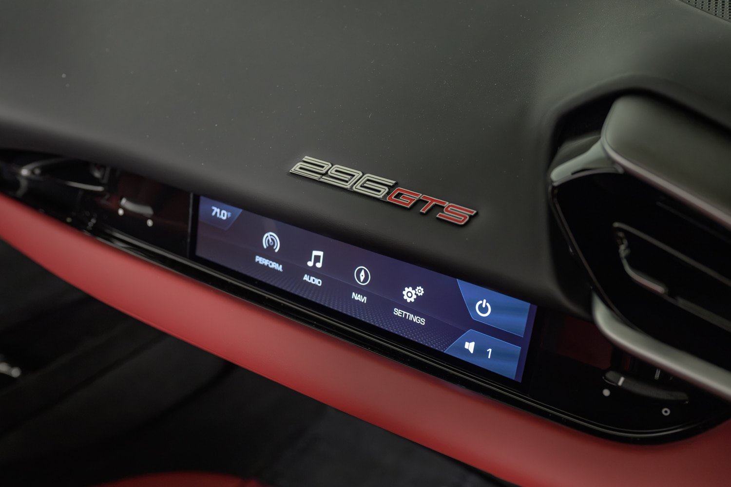 Used 2024 Ferrari 296 GTS RWD image 34