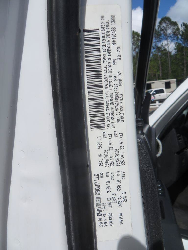 Used 2011 Dodge Nitro Heat w/ Popular Equipment Group RWD image 22