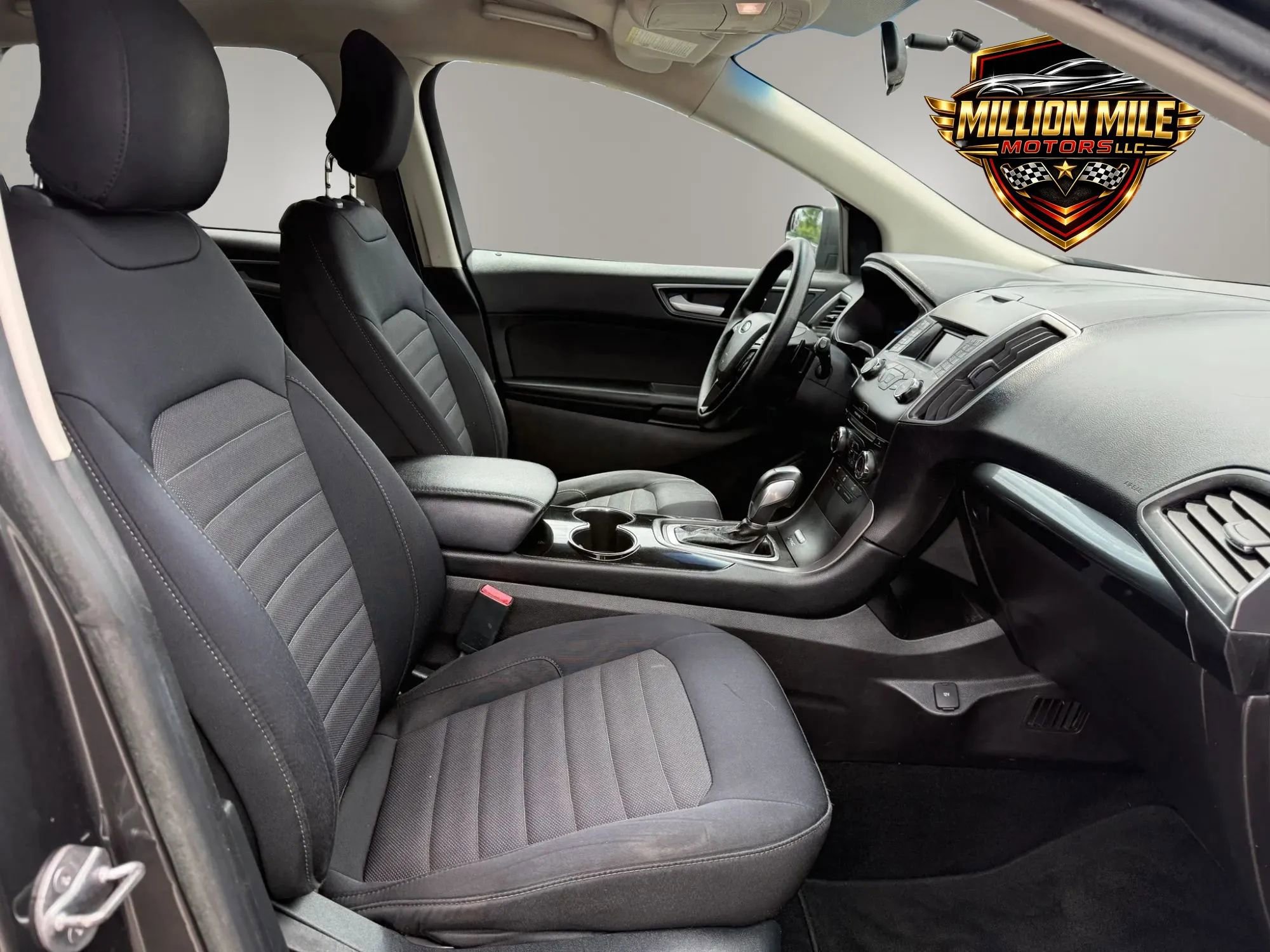 Used 2017 Ford Edge SE AWD/4WD image 18