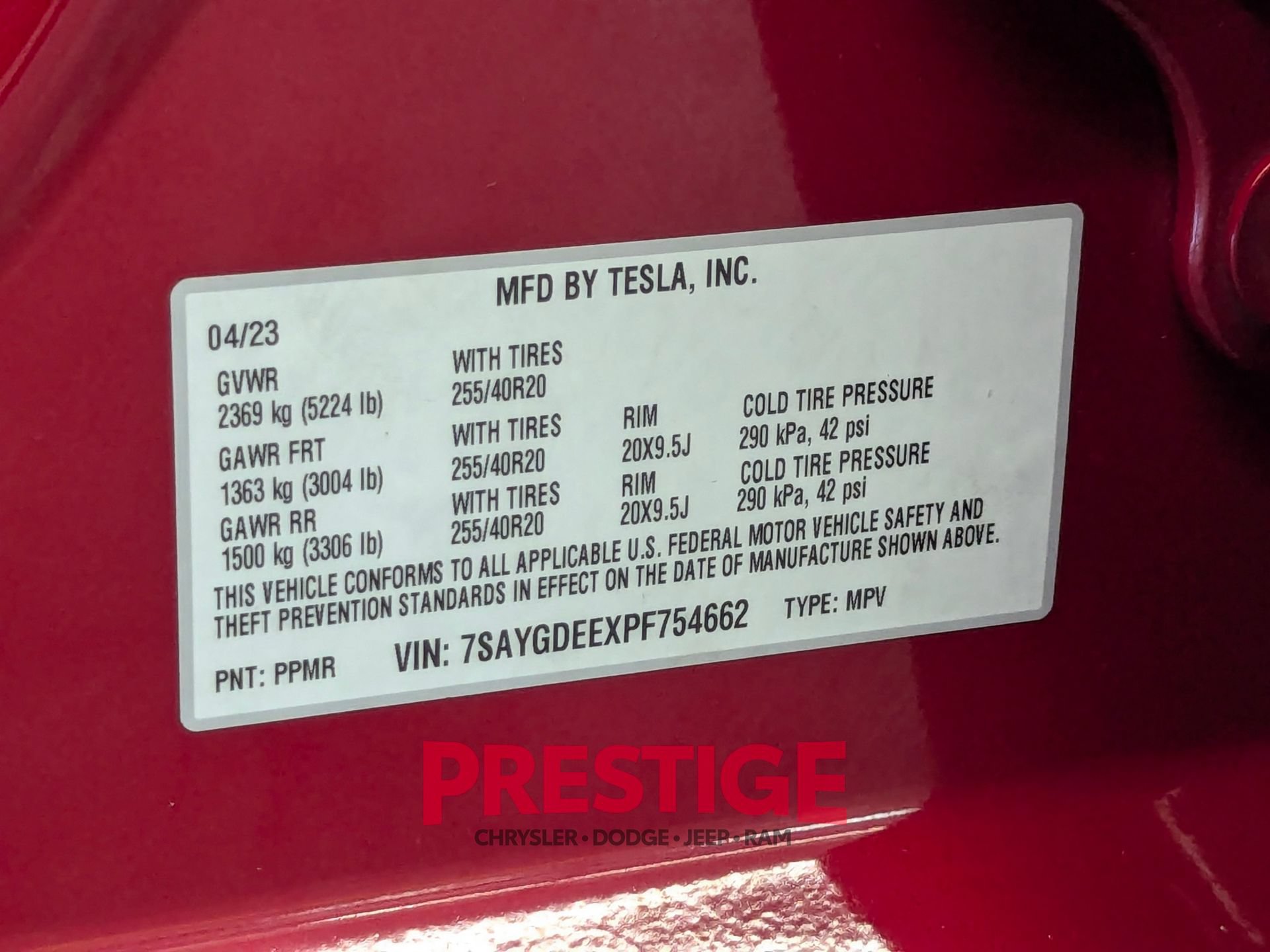 Used 2023 Tesla Model Y Long Range AWD/4WD image 31