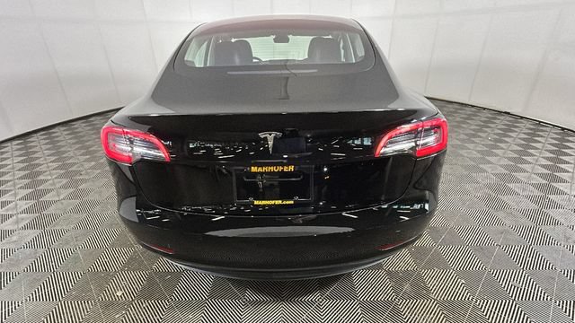 Used 2018 Tesla Model 3 Long Range RWD image 3