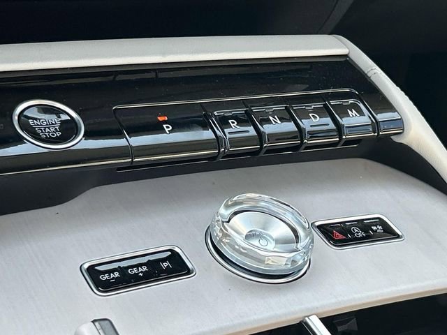 New 2026 Lincoln Navigator Reserve AWD/4WD image 31