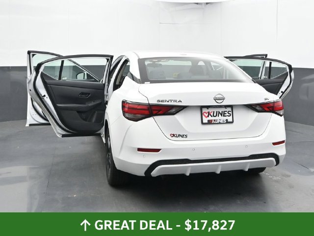 Used 2024 Nissan Sentra SV FWD image 52