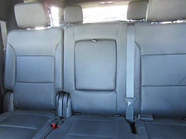 Certified 2024 Chevrolet Suburban Z71 w/ Off-Road Capability Package AWD/4WD image 20