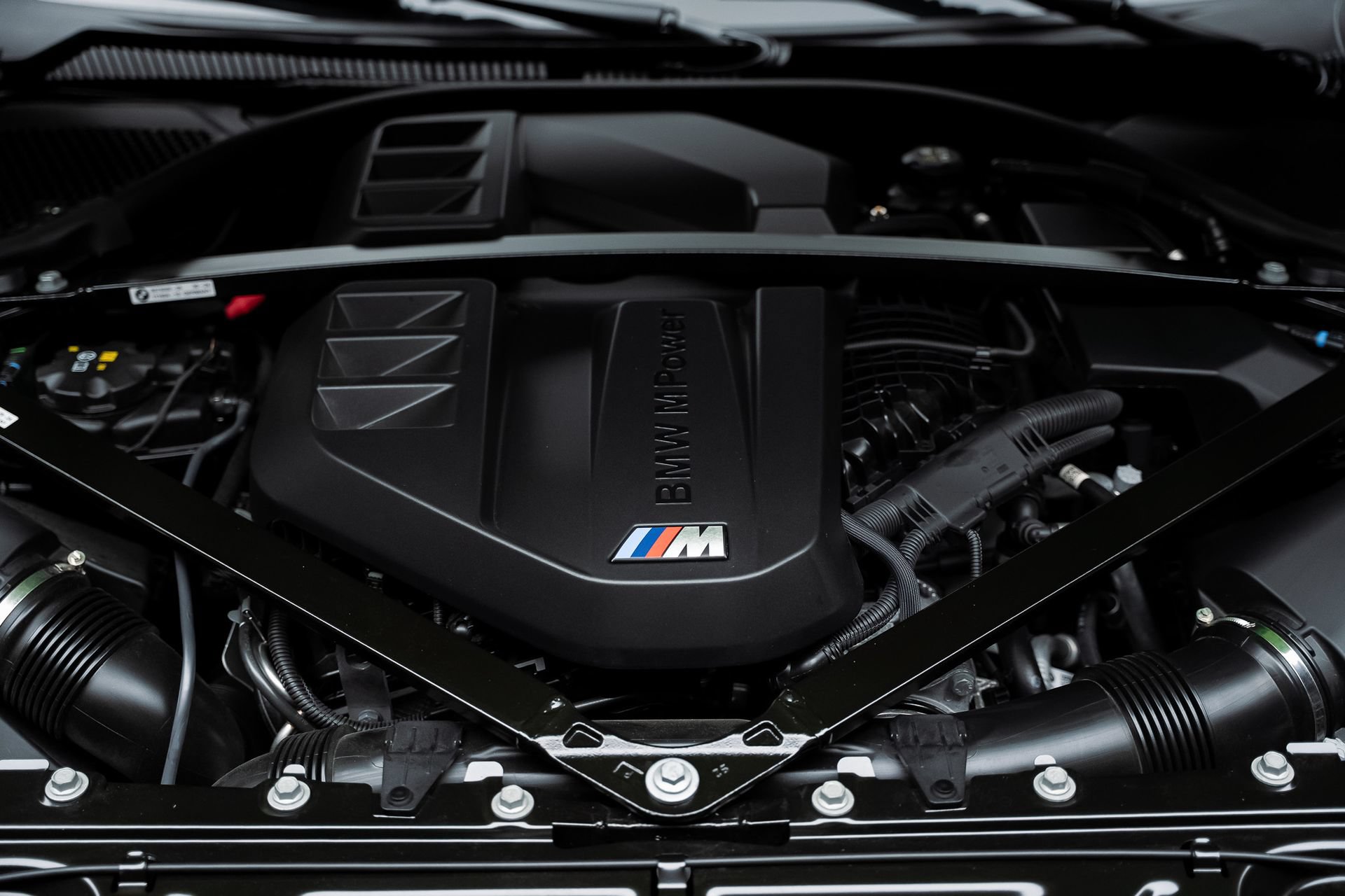 Used 2025 BMW M2 w/ Lighting Package RWD image 77