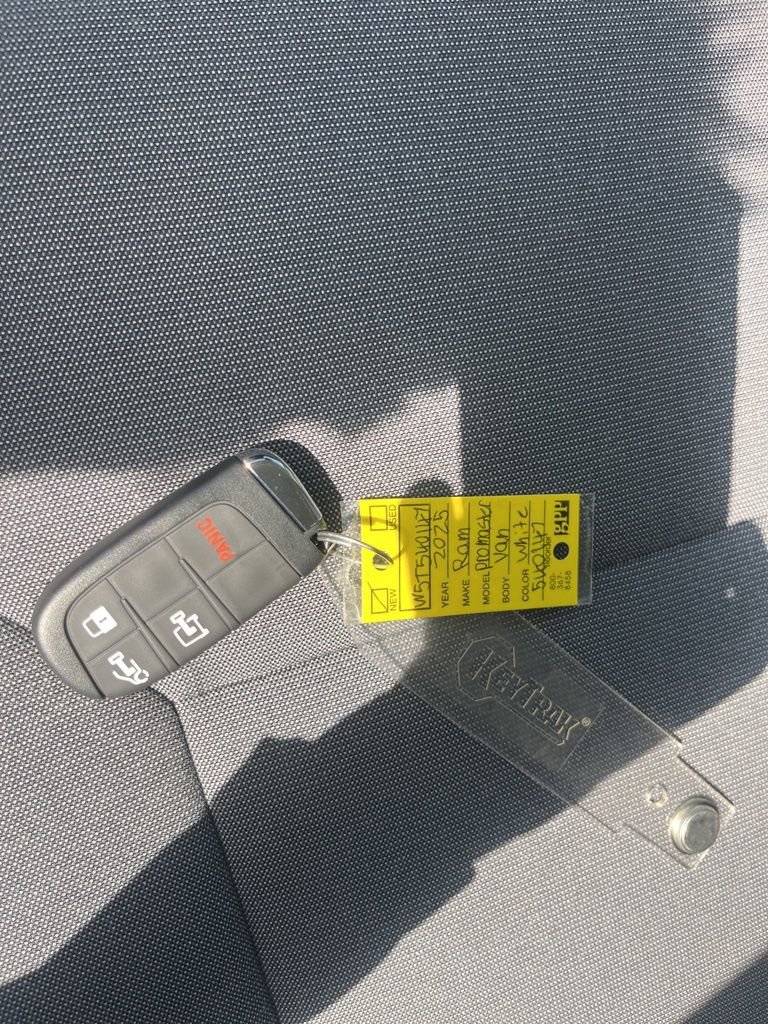 New 2025 RAM ProMaster Tradesman image 31