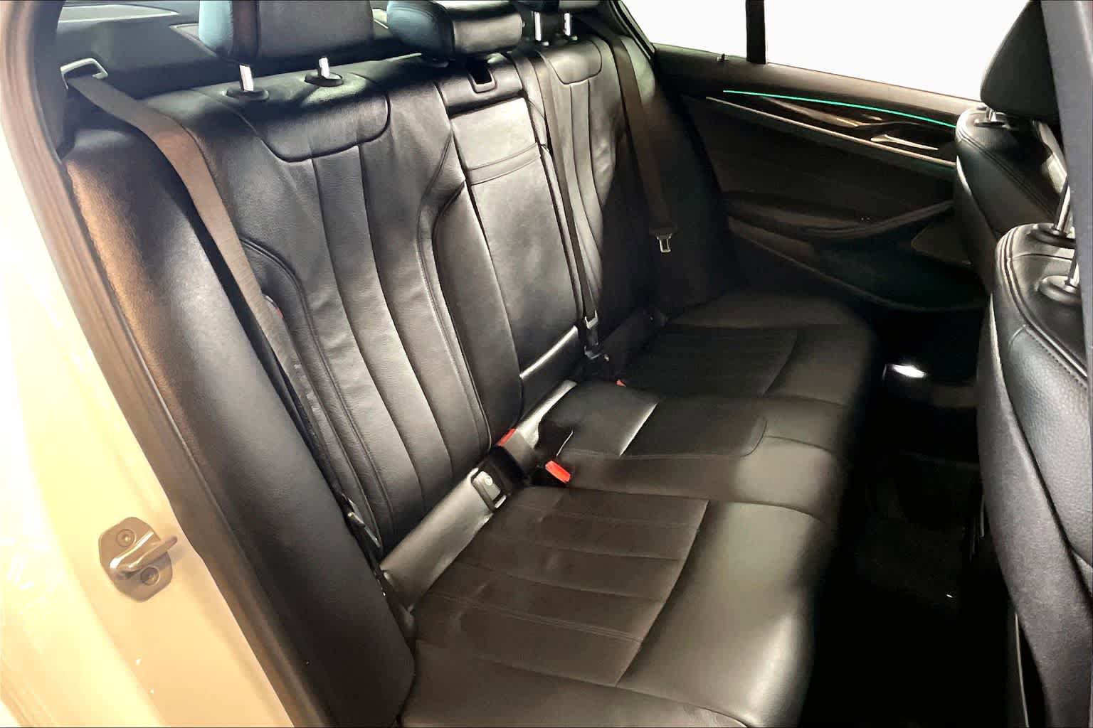 Used 2017 BMW 530i RWD image 19
