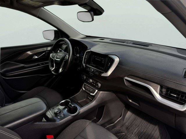 Used 2022 GMC Terrain SLE w/ Driver Convenience Package FWD image 64
