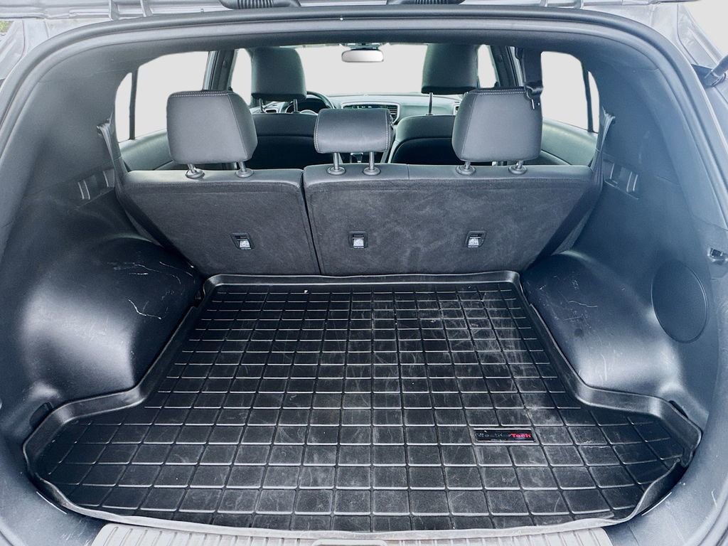 Certified 2022 Kia Sportage Nightfall Edition w/ Nighfall AWD Premium Package image 29