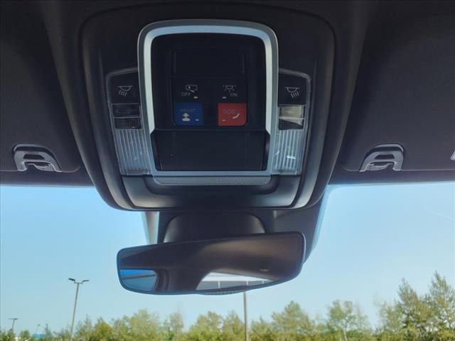 Used 2024 RAM 1500 Laramie image 11