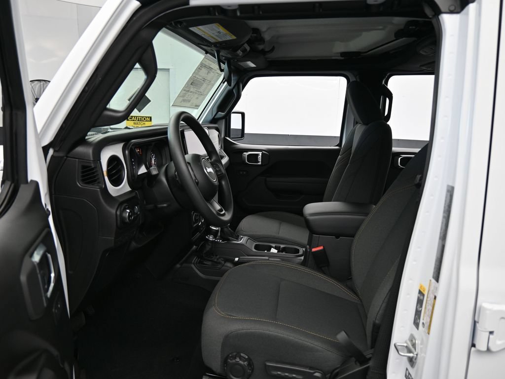 New 2026 Jeep Gladiator Sport AWD/4WD image 11