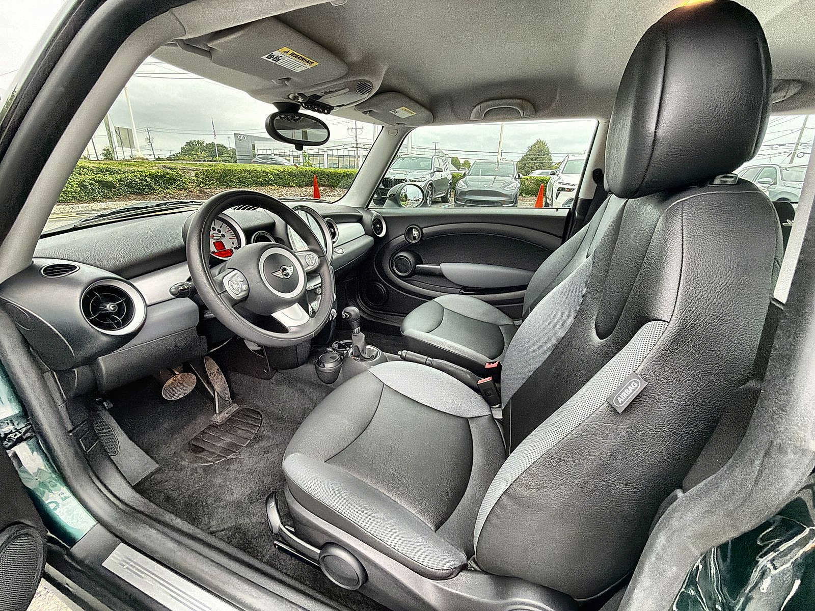 Used 2009 MINI Cooper Hardtop FWD image 10