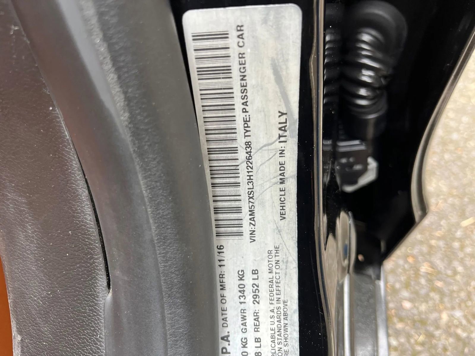 Used 2017 Maserati Ghibli w/ Luxury Package image 21