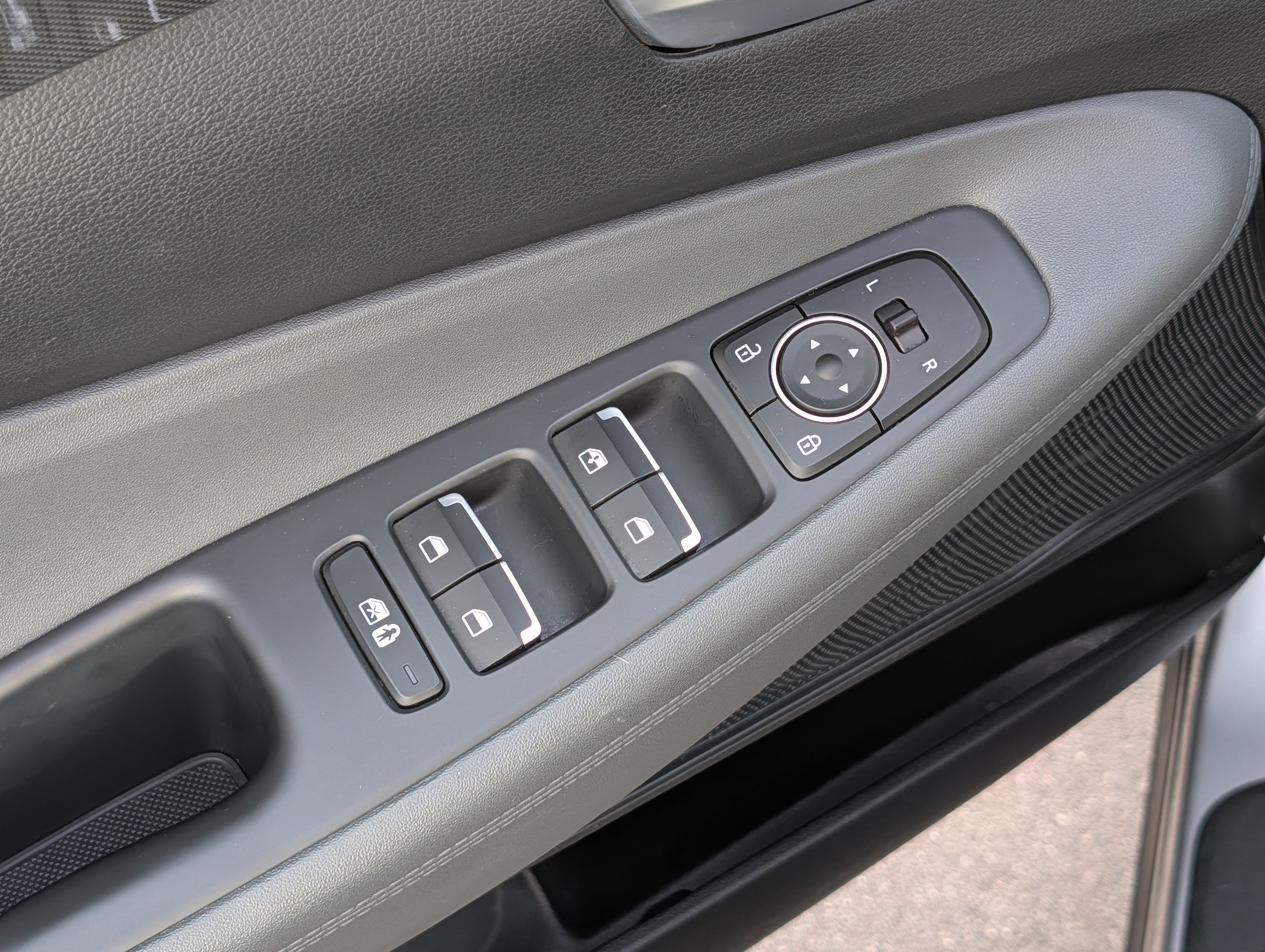 Certified 2023 Hyundai Santa Fe SE AWD/4WD image 19