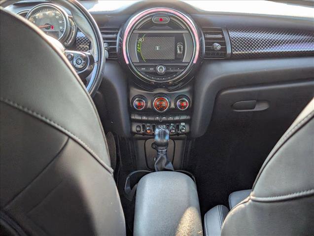 Used 2018 MINI Cooper S image 16