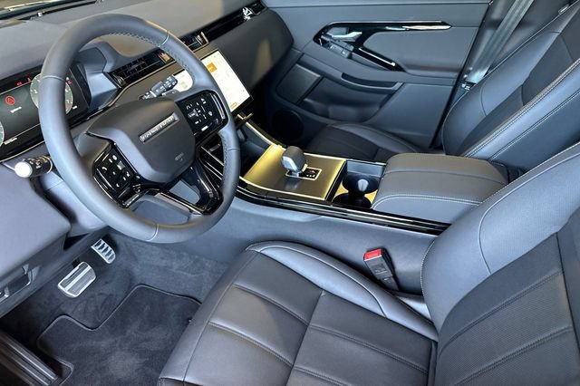 New 2026 Land Rover Range Rover Evoque Hoxton AWD/4WD image 9