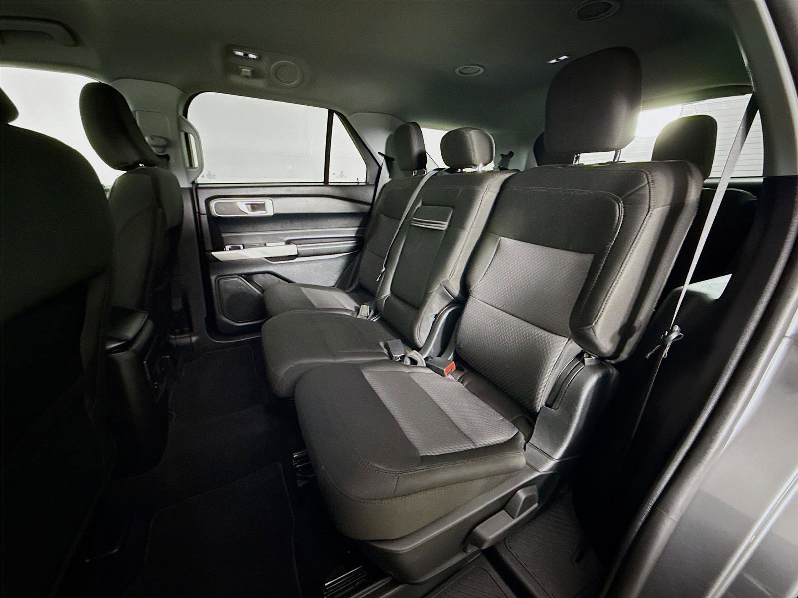 Used 2022 Ford Explorer XLT w/ Class IV Trailer Tow Package image 23