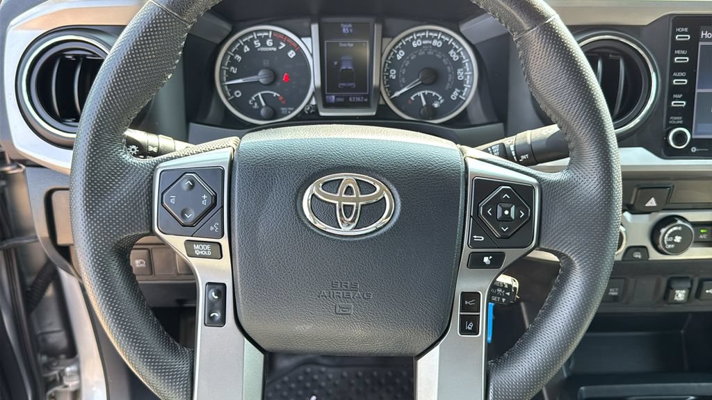 Used 2020 Toyota Tacoma SR5 AWD/4WD image 12
