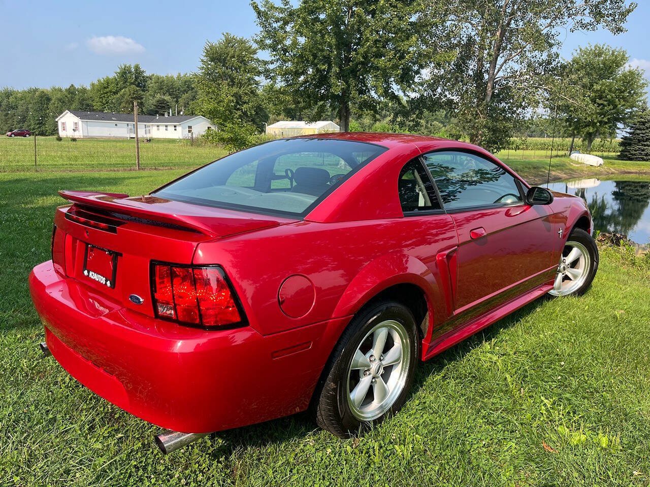 Used 2000 Ford Mustang Coupe RWD image 10