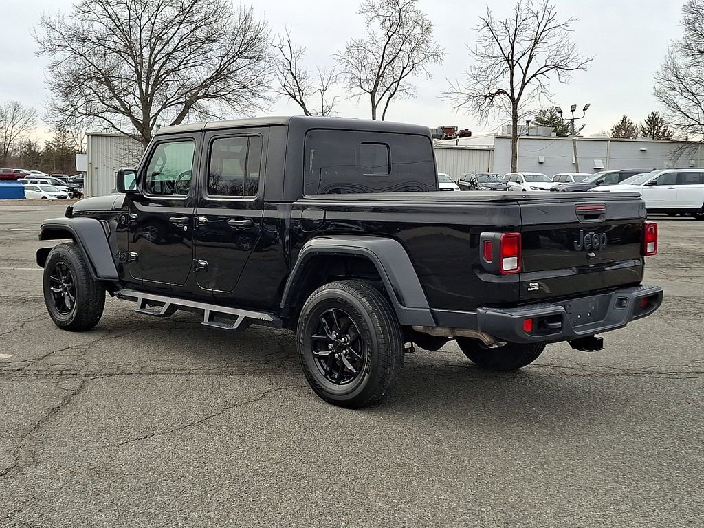 Used 2022 Jeep Gladiator Sport AWD/4WD image 7
