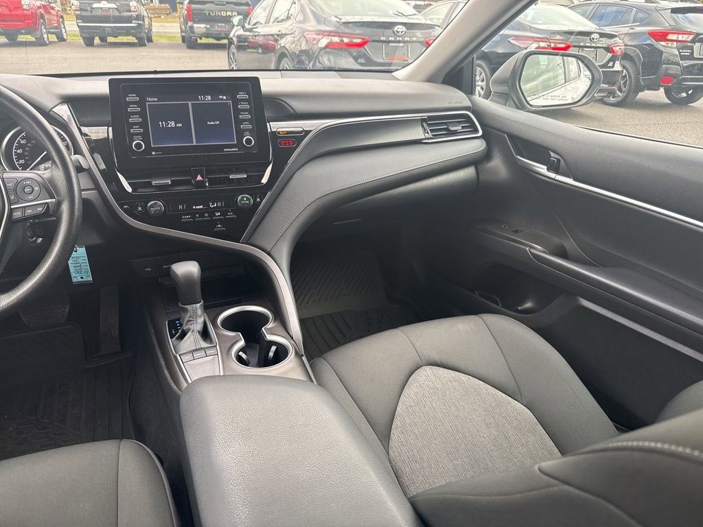 Used 2023 Toyota Camry LE image 12