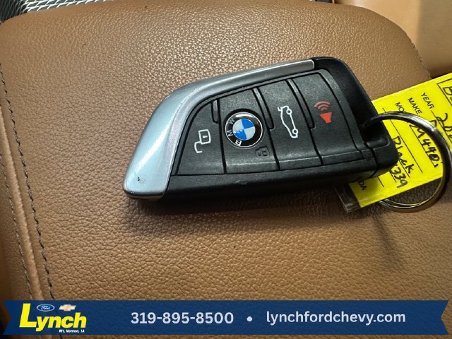 Used 2021 BMW M440i Convertible w/ Premium Package RWD image 18
