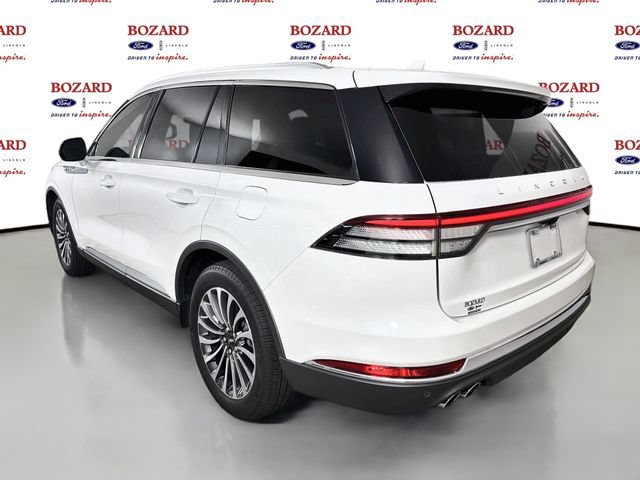 Certified 2023 Lincoln Aviator 2WD w/ Premium Package image 6