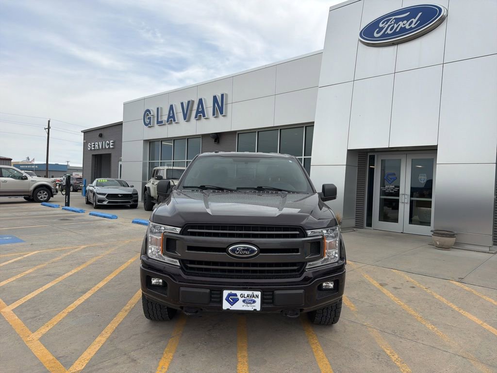 Used 2018 Ford F150 XLT w/ Equipment Group 302A Luxury image 2