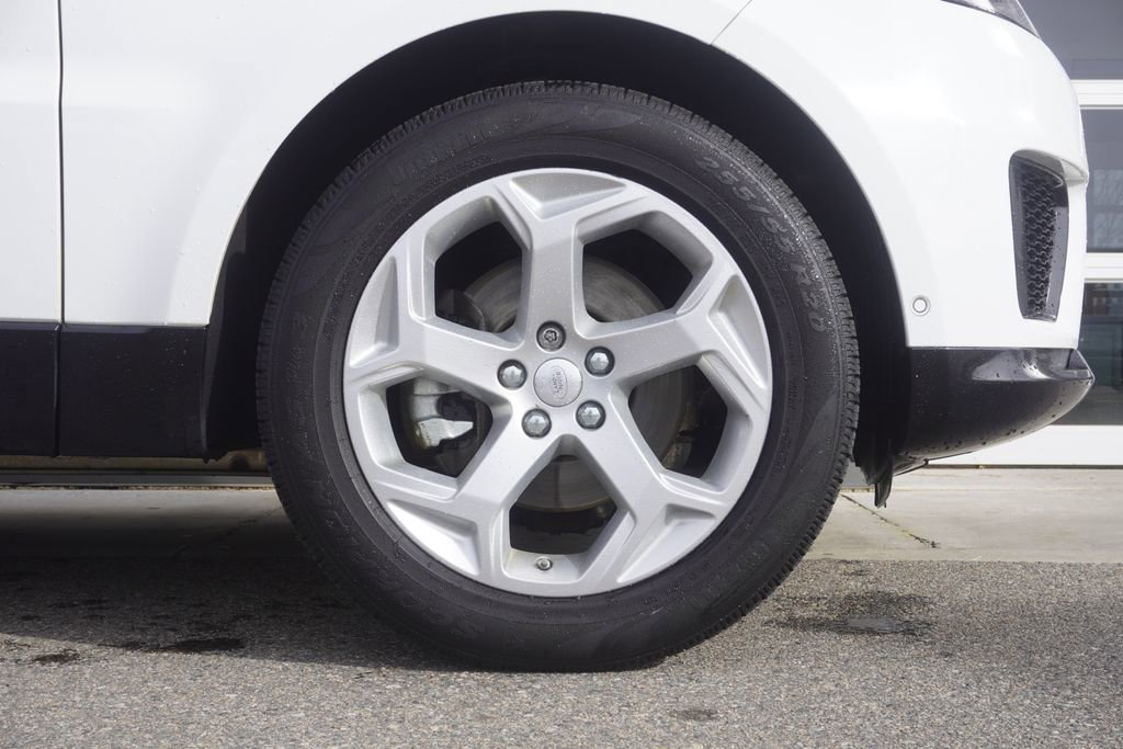 Used 2018 Land Rover Range Rover Sport HSE image 33