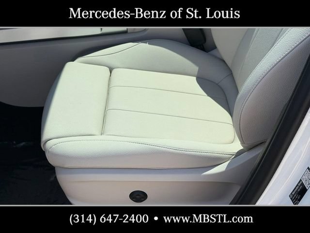 New 2026 Mercedes-Benz GLB 250 4MATIC image 13