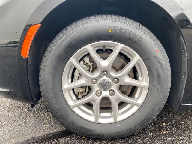Used 2024 Chrysler Pacifica Touring-L FWD image 19