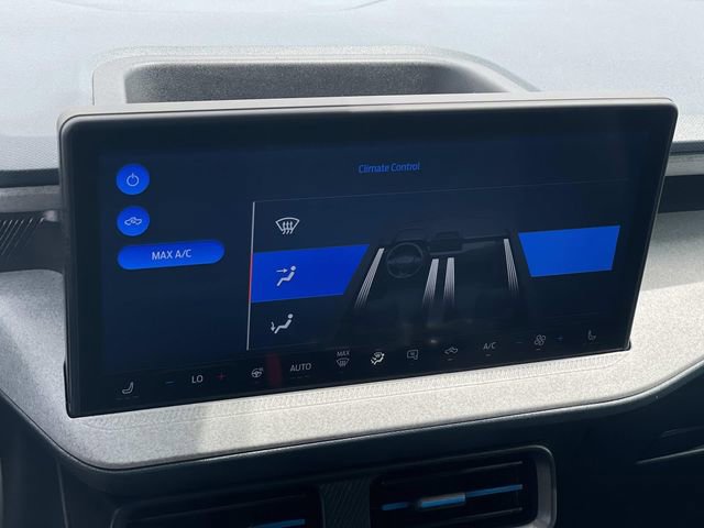 Certified 2025 Ford Maverick XLT w/ XLT Luxury Package image 14
