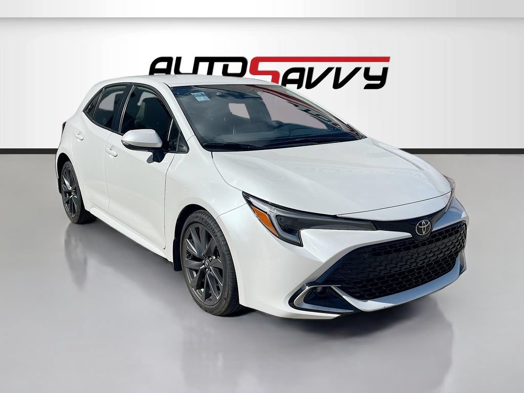 Used 2024 Toyota Corolla XSE FWD image 1