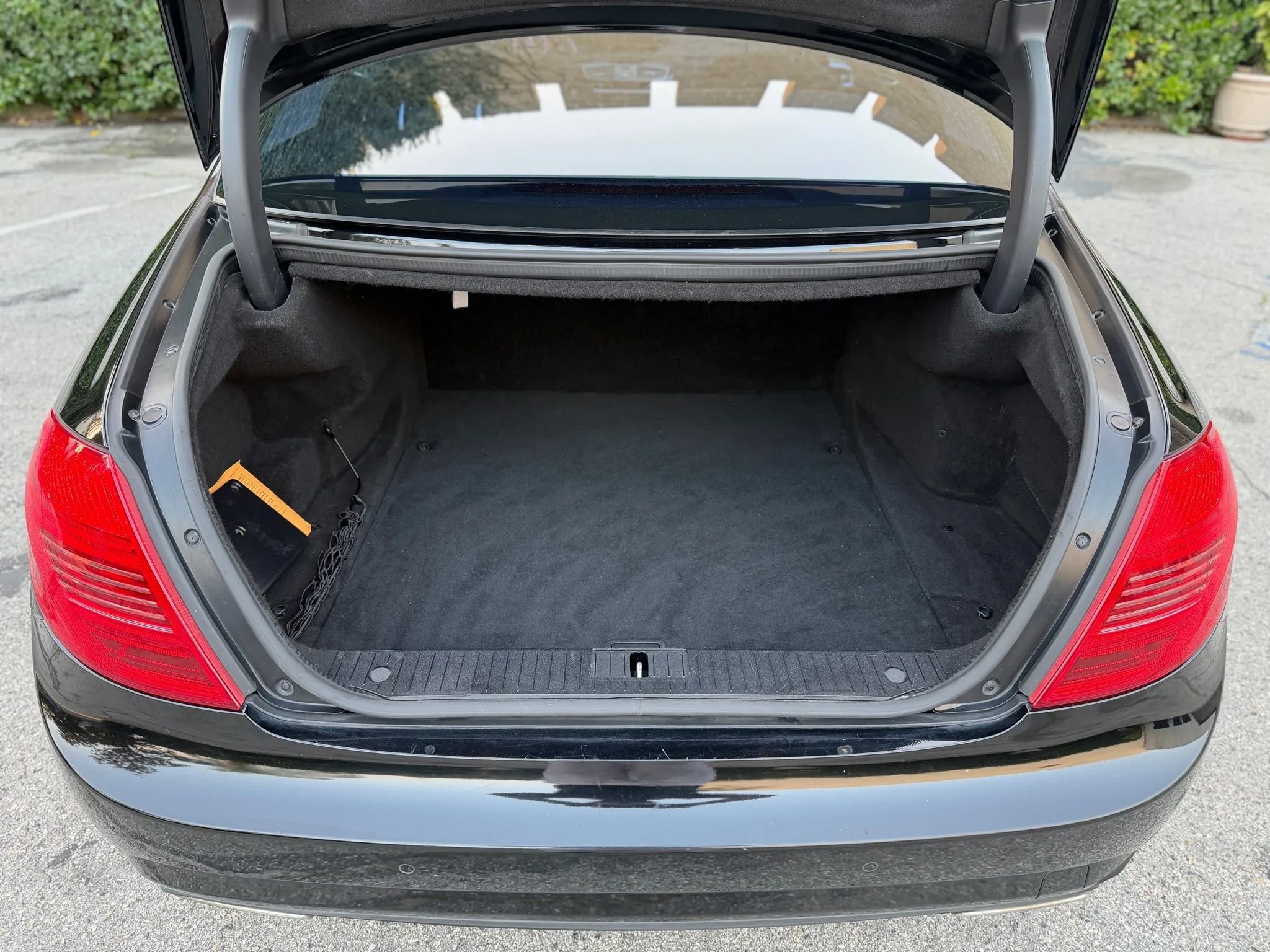 Used 2013 Mercedes-Benz CL 550 CL 550 4MATIC Coupe 2D w/ Sport Pkg Plus One image 30