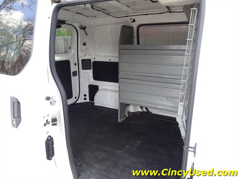 Used 2020 Nissan NV200 SV w/ Back Door Glass Package FWD image 16
