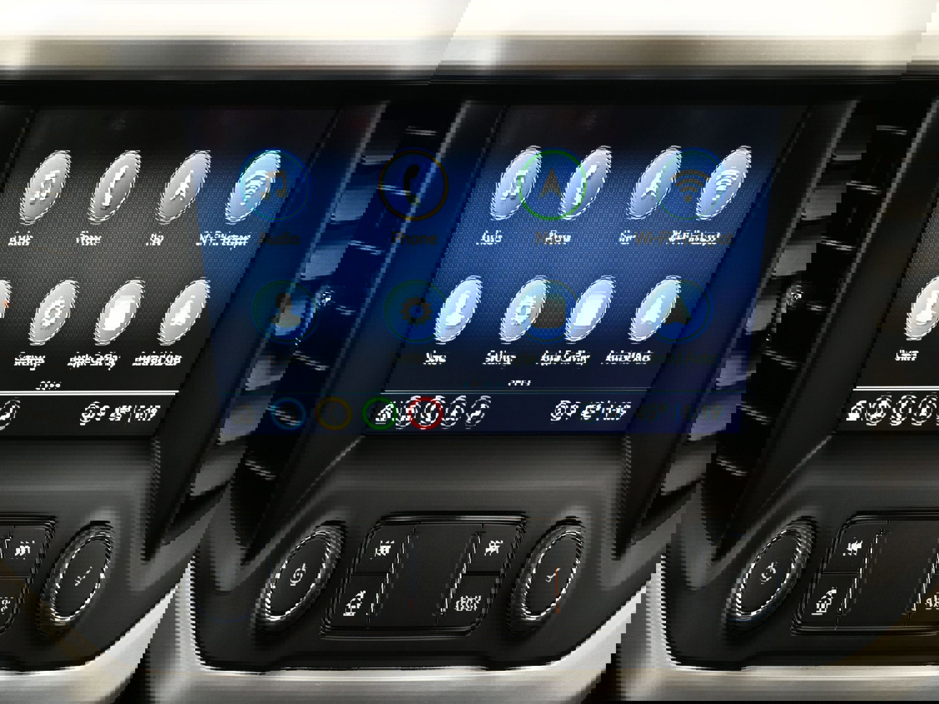 Used 2023 GMC Acadia SLT w/ Technology Package image 14