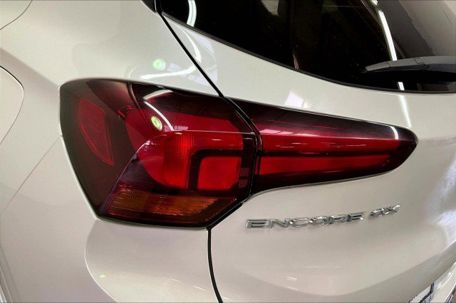 Used 2023 Buick Encore GX Select w/ Sport Touring Package image 28