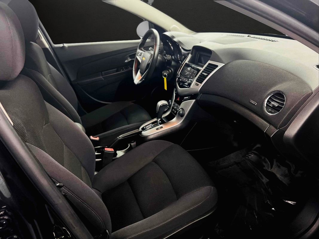 Used 2013 Chevrolet Cruze LT w/ All-Star Edition image 15