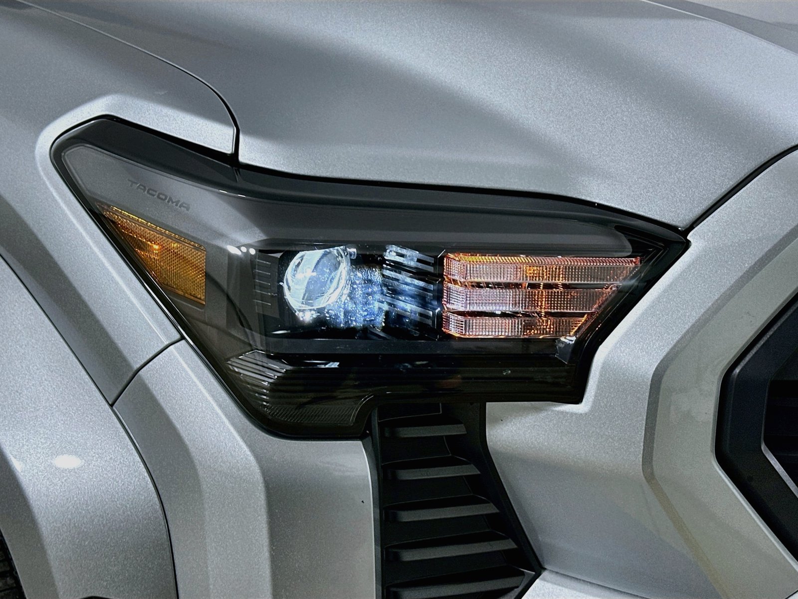 Used 2026 Toyota Tacoma TRD Sport AWD/4WD image 9