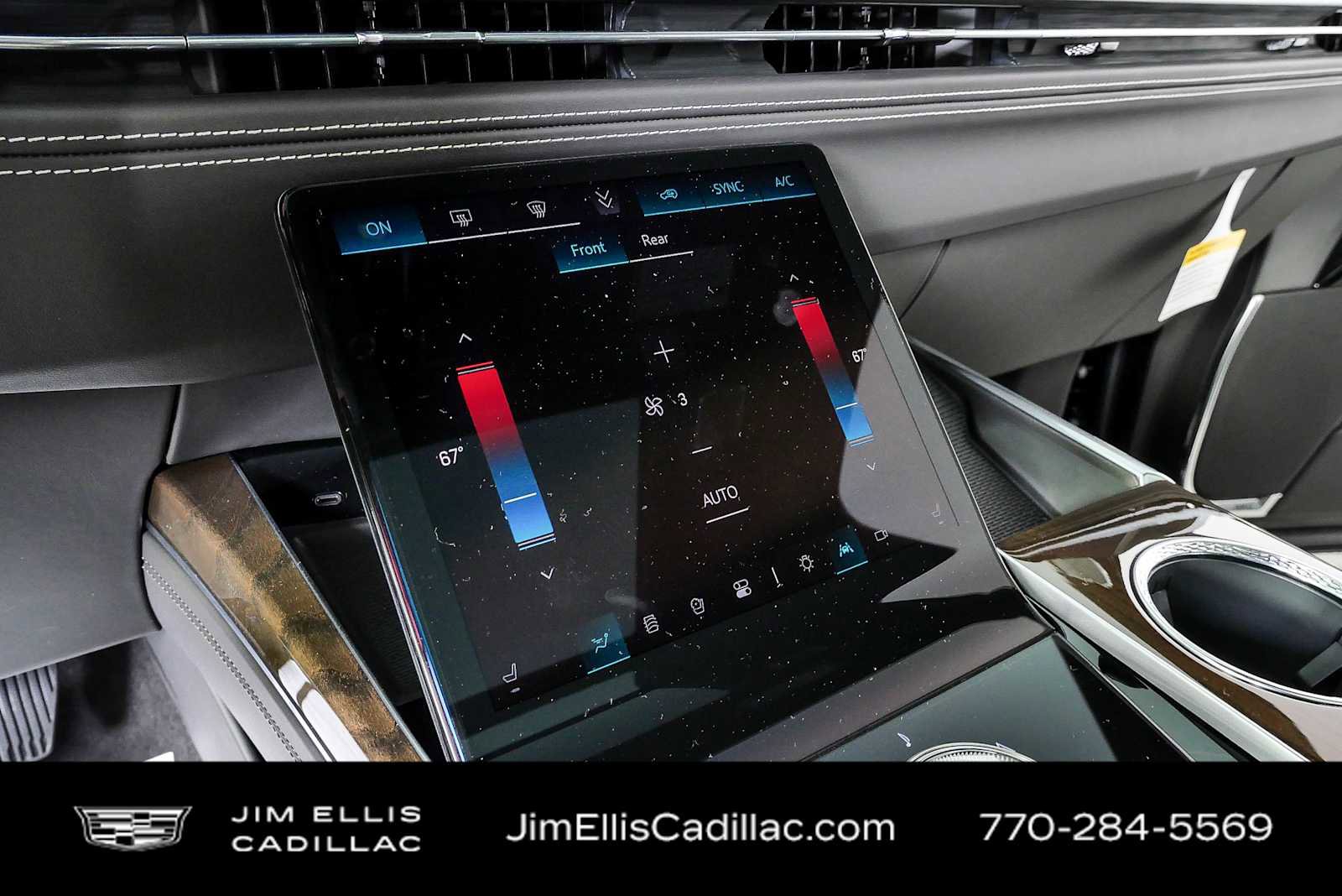 New 2026 Cadillac Escalade ESV Platinum Sport w/ LPO, ONYX Package AWD/4WD image 18