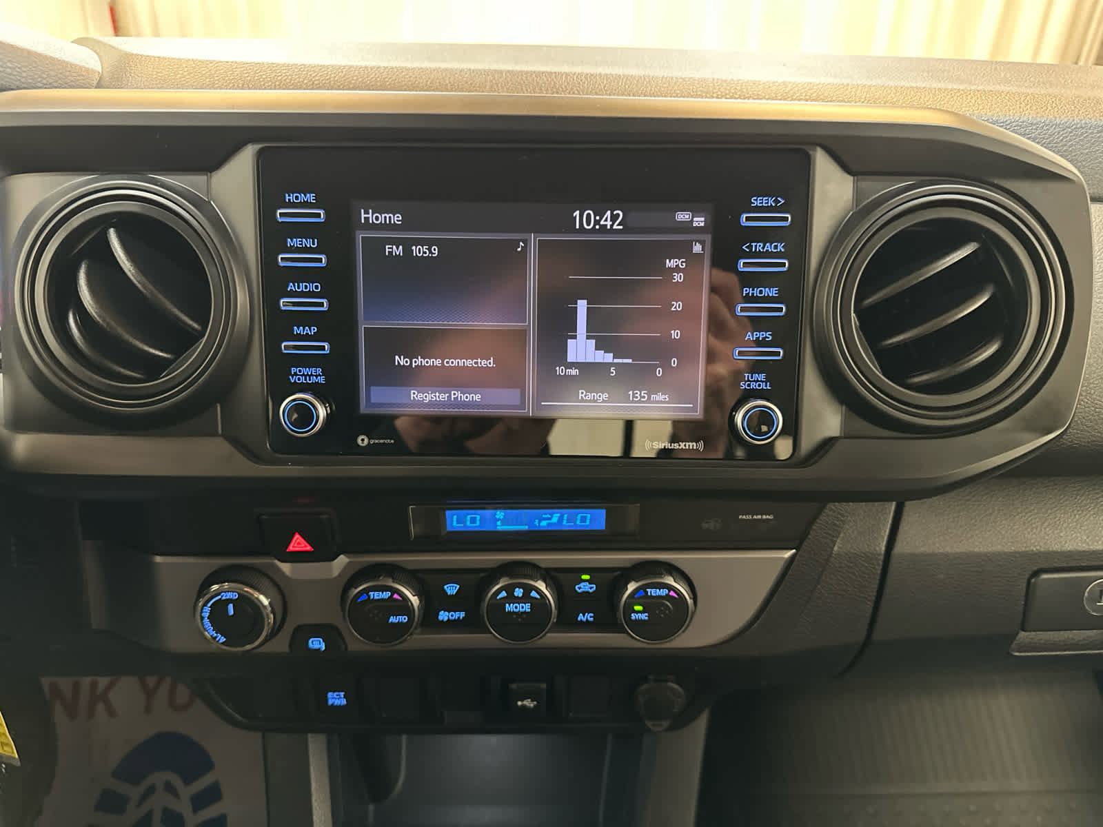 Used 2023 Toyota Tacoma SR AWD/4WD image 5