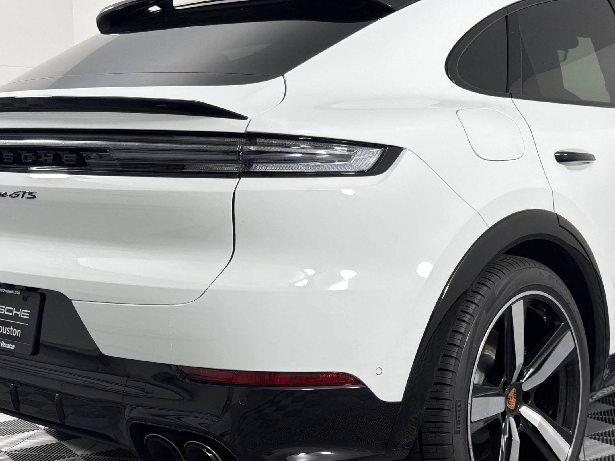 New 2026 Porsche Cayenne GTS AWD/4WD image 24