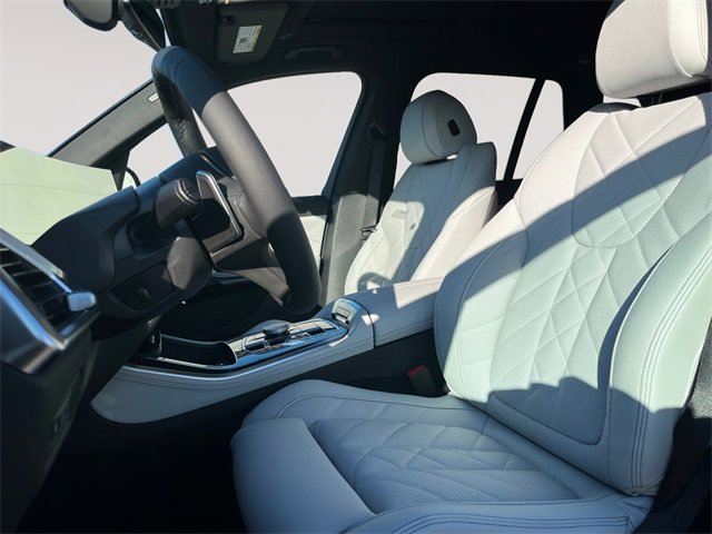 New 2026 BMW X5 xDrive40i w/ M Sport Package image 9