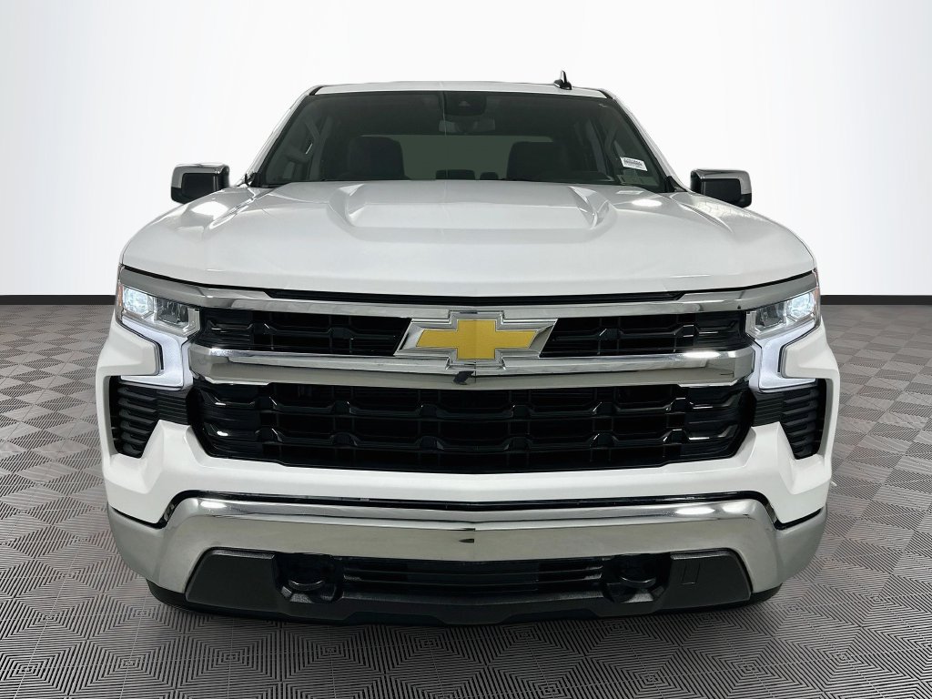 Used 2026 Chevrolet Silverado 1500 LT AWD/4WD image 3