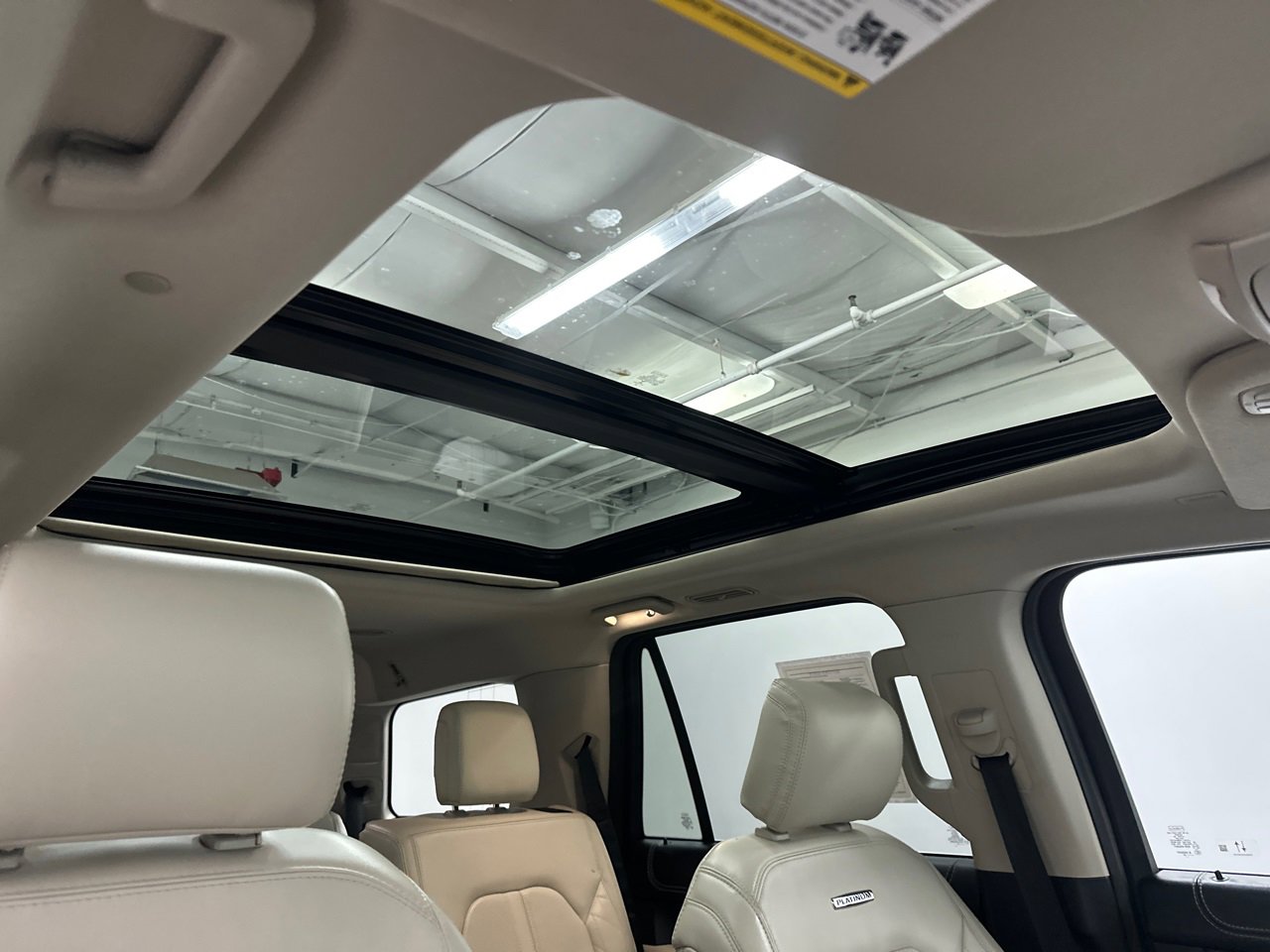 Used 2020 Ford Expedition Platinum image 15