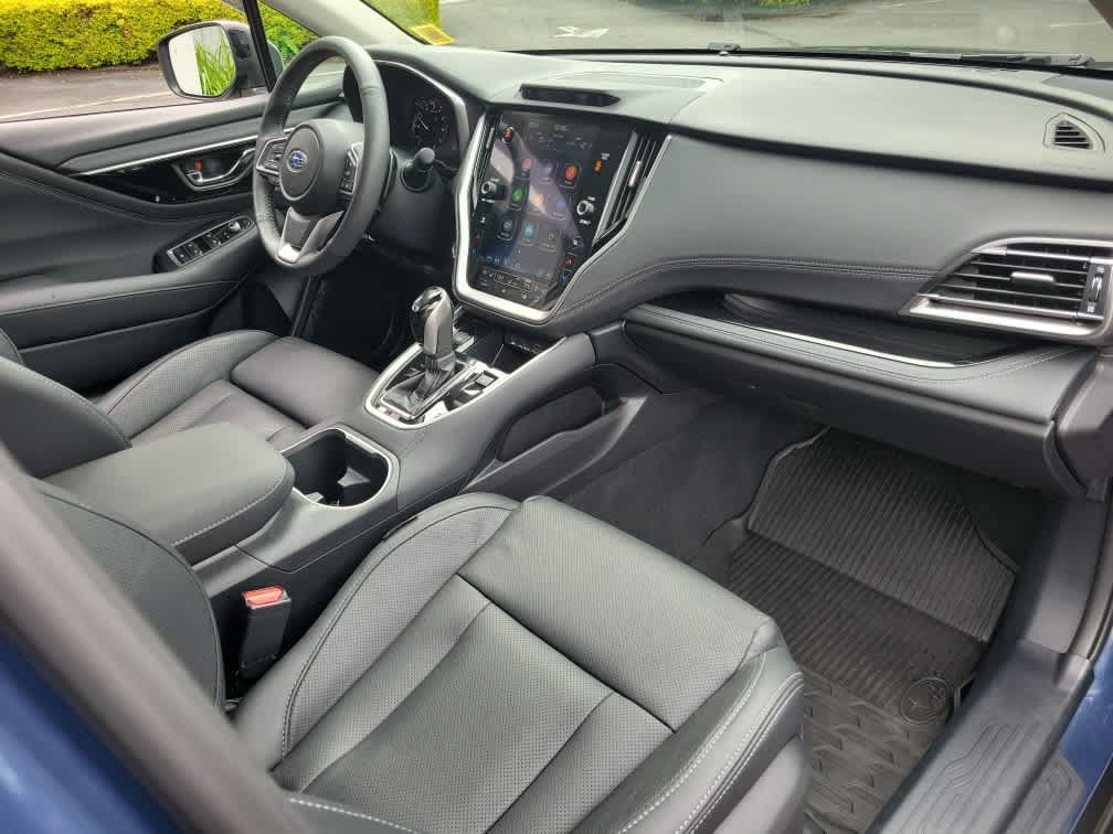Used 2024 Subaru Outback Touring AWD/4WD image 31