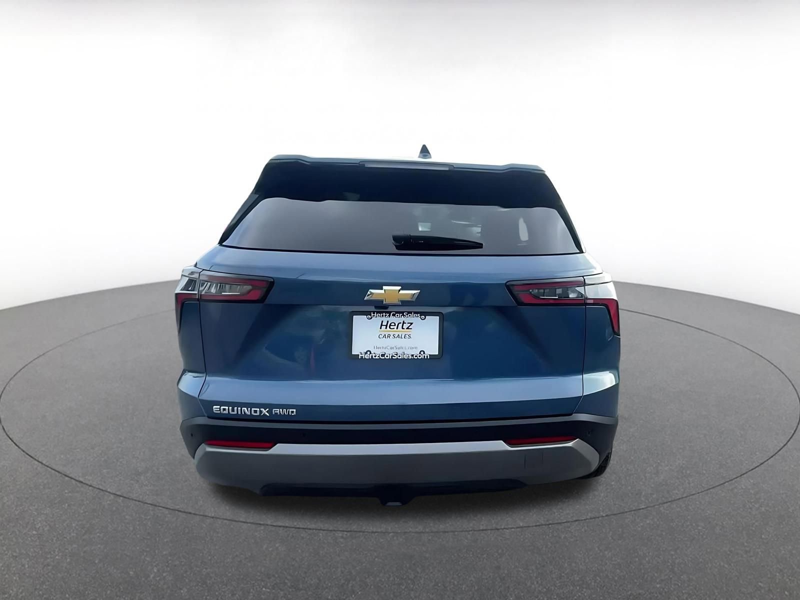 Used 2025 Chevrolet Equinox LT image 12