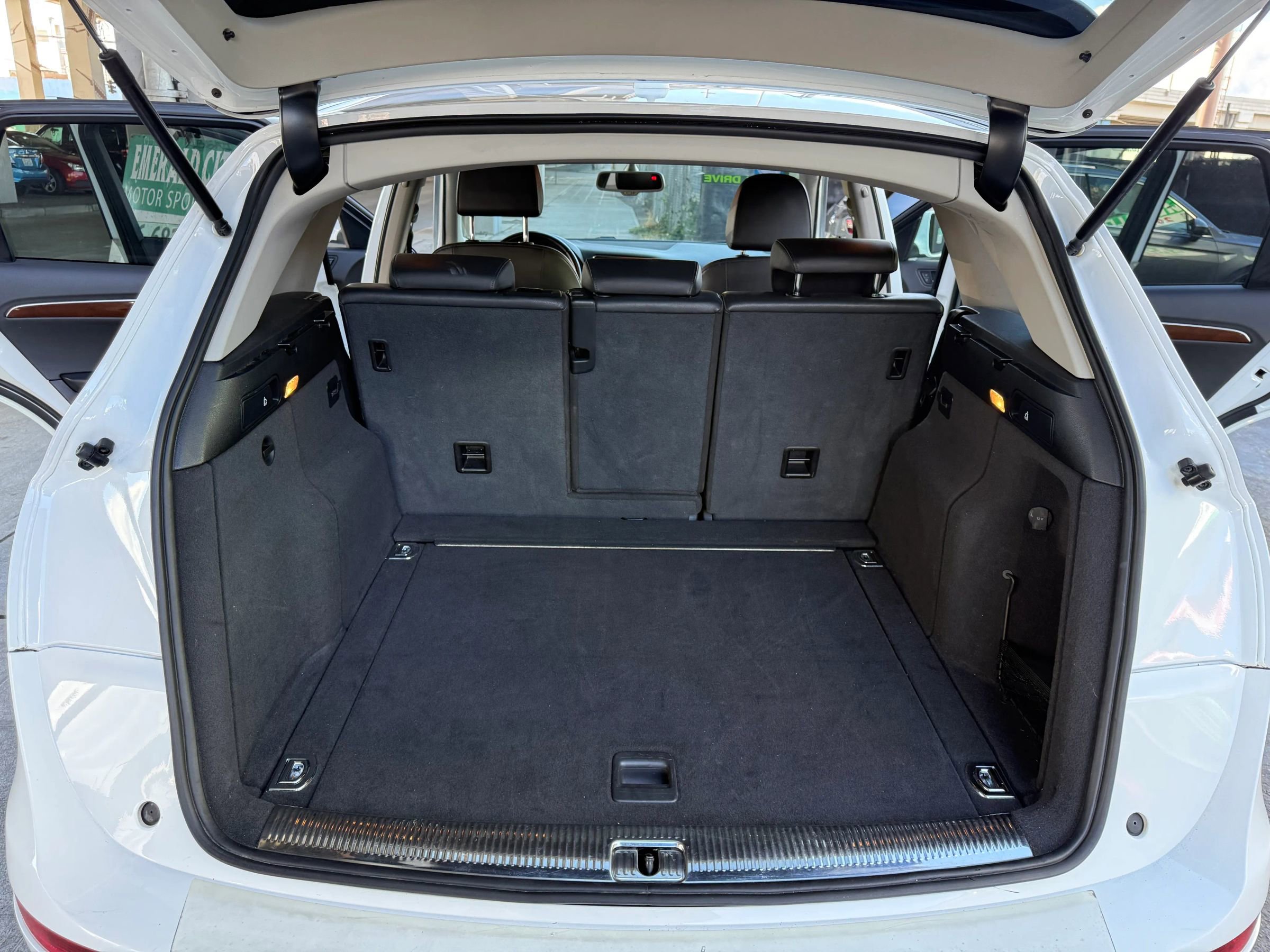 Used 2010 Audi Q5 3.2 Premium Plus image 16